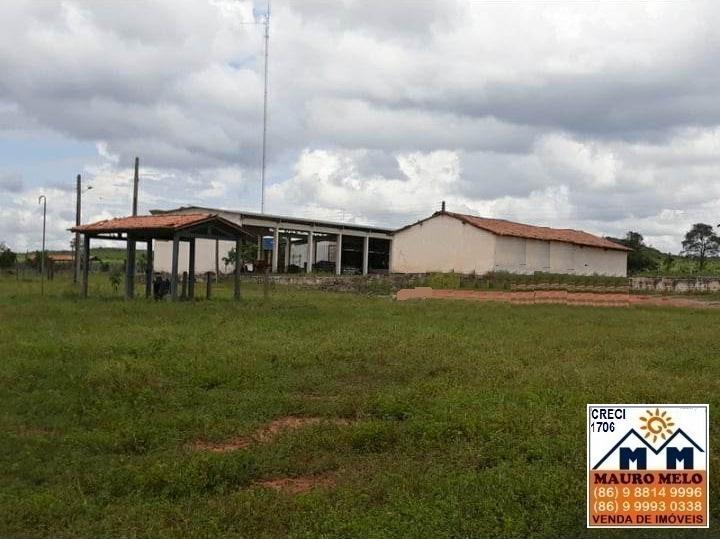 Chácara à venda, 893000m² - Foto 4