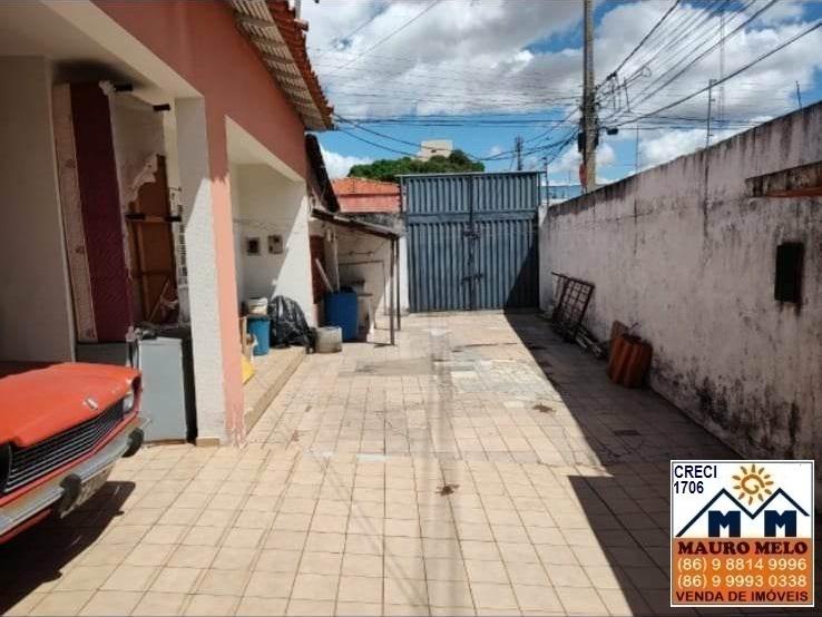 Prédio Inteiro à venda com 6 quartos, 420m² - Foto 2