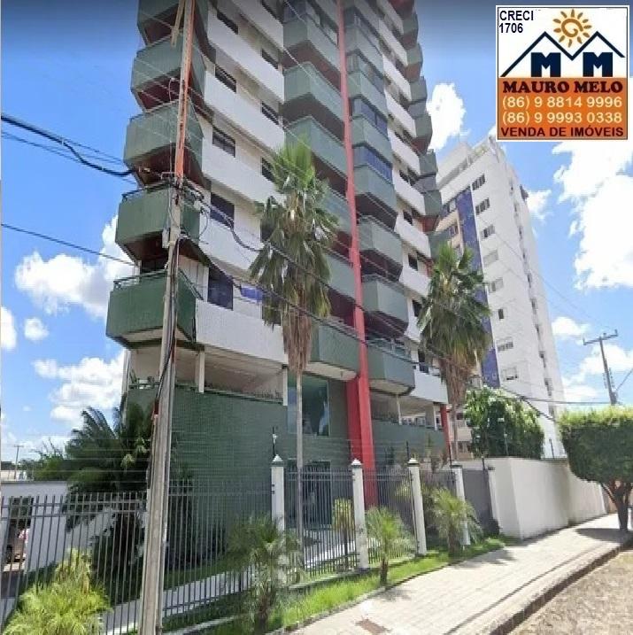 Apartamento à venda com 3 quartos, 150m² - Foto 1