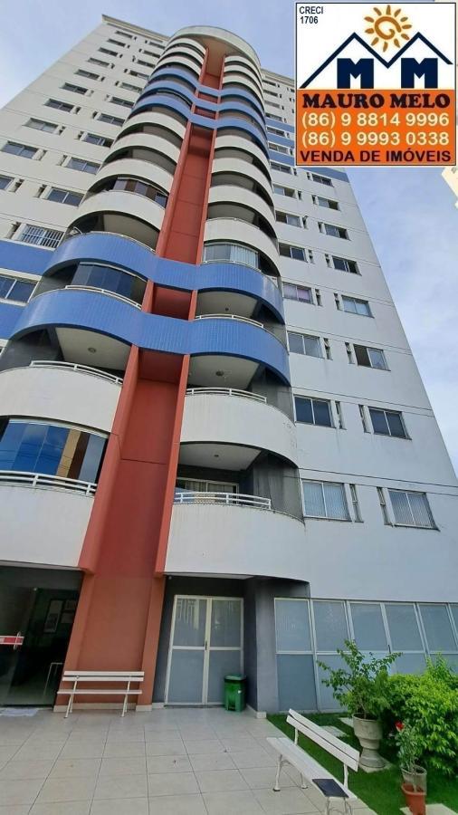 Apartamento à venda com 3 quartos, 96m² - Foto 1