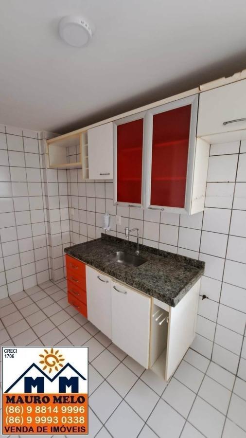 Apartamento à venda com 3 quartos, 96m² - Foto 8