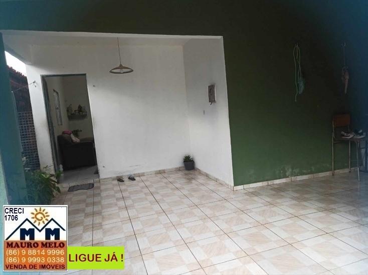 Casa à venda com 3 quartos, 250m² - Foto 4