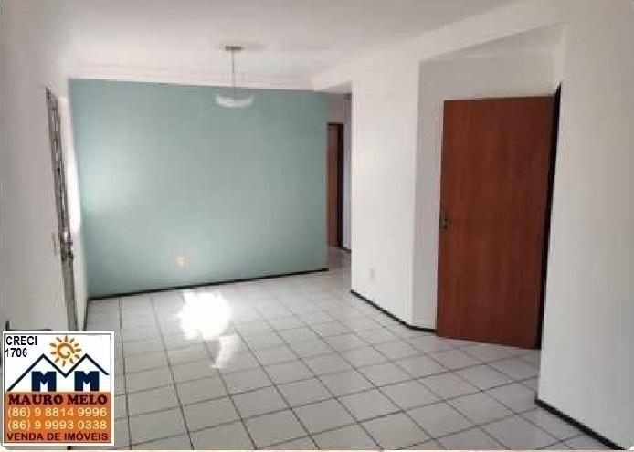 Apartamento à venda com 3 quartos, 70m² - Foto 2