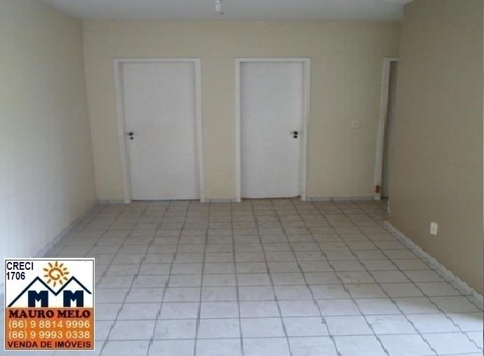 Apartamento à venda com 3 quartos, 75m² - Foto 11