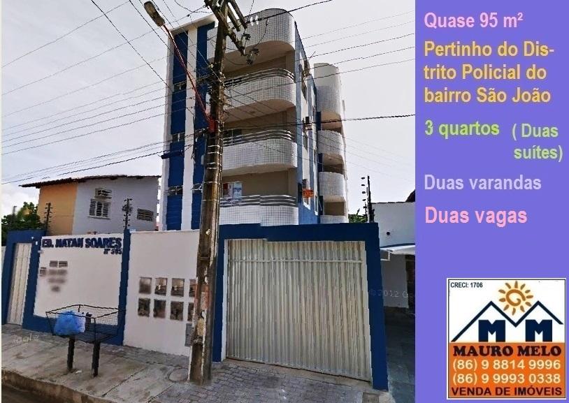 Apartamento à venda com 3 quartos, 94m² - Foto 2