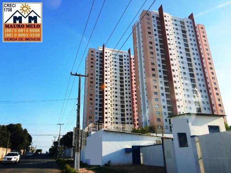 Apartamento à venda com 2 quartos, 67m² - Foto 2