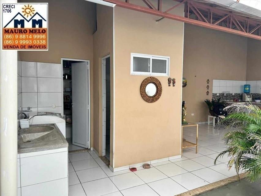 Casa à venda com 3 quartos - Foto 3