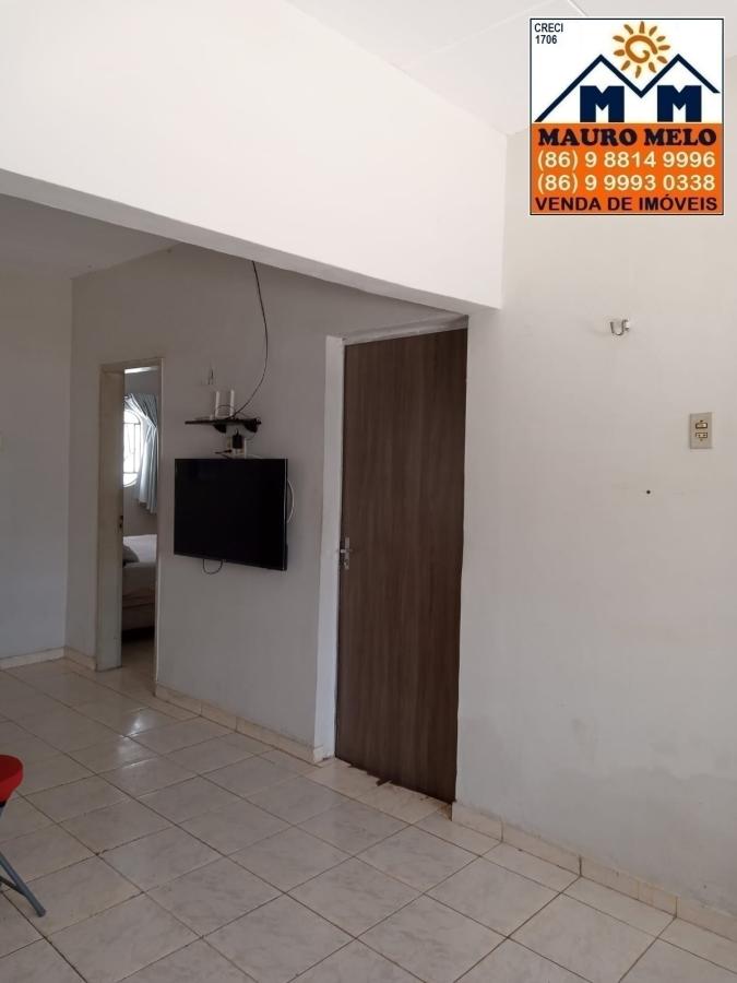 Casa à venda com 3 quartos, 220m² - Foto 4