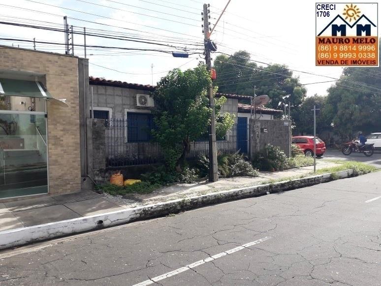 Prédio Inteiro à venda com 4 quartos, 480m² - Foto 2