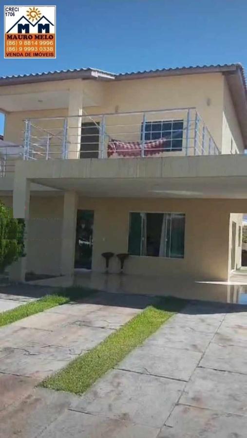 Casa de Condomínio à venda com 4 quartos, 254m² - Foto 1