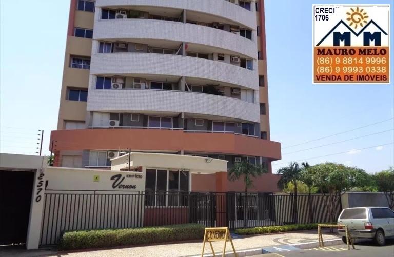 Apartamento à venda com 3 quartos, 70m² - Foto 1