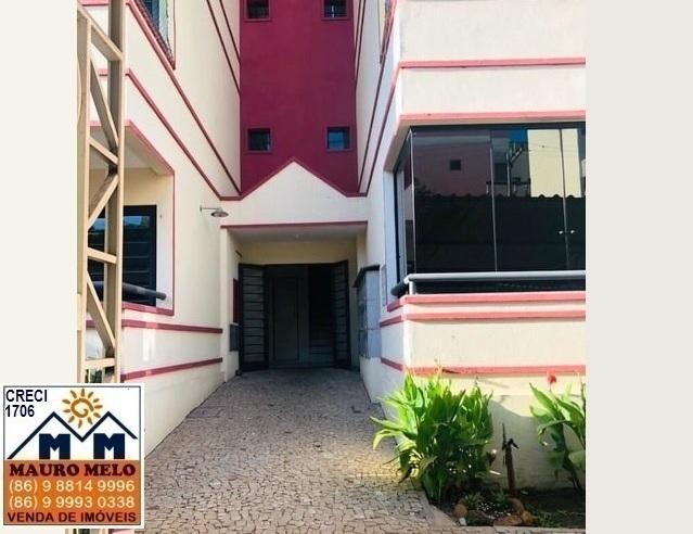 Apartamento à venda com 3 quartos, 77m² - Foto 4