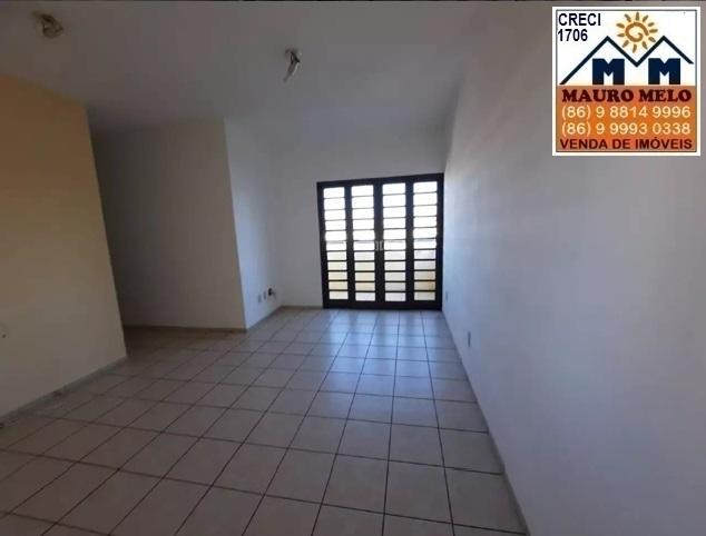 Apartamento à venda com 3 quartos, 77m² - Foto 9